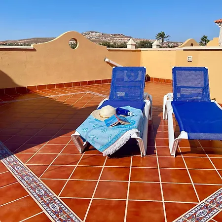 2 Bedroom On The Golf Course With Amazing Views Apartment Caleta De Fuste