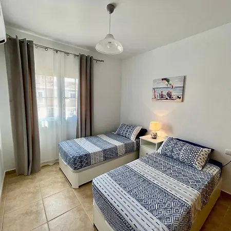 2 Bedroom On The Golf Course With Amazing Views Caleta De Fuste