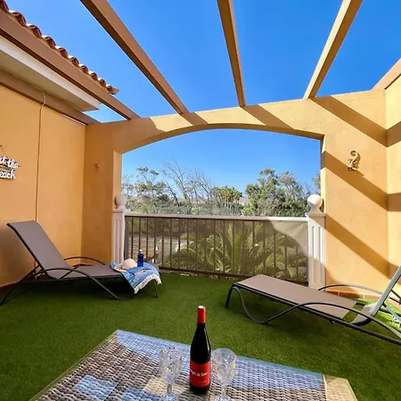 2 Bedroom On The Golf Course With Amazing Views Apartment Caleta De Fuste