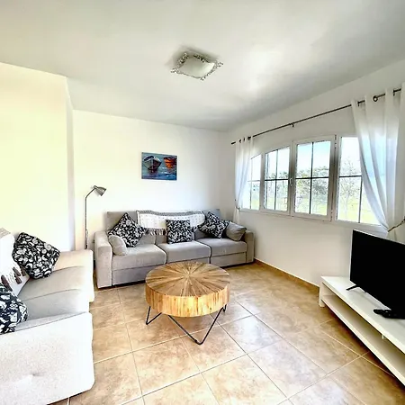 Apartment 2 Bedroom On The Golf Course With Amazing Views *