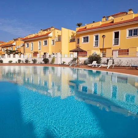 206 Pueblo Pescadores דירה